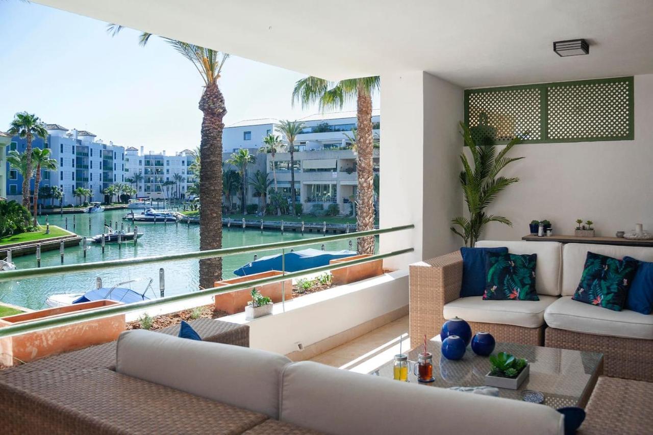 Polo Royale Waterfront Luxury Apt - 3 Terraces And Pool Sotogrande Dış mekan fotoğraf